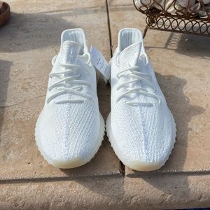 (SOLD) Adidas Yeezy boost 350 V2